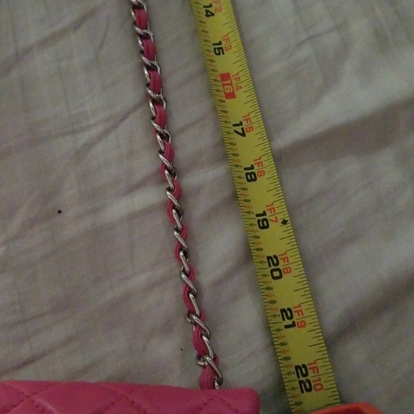 Hot Pink 100% Authentic Chanel Cavisr Square Bag r - Picture 3 of 7